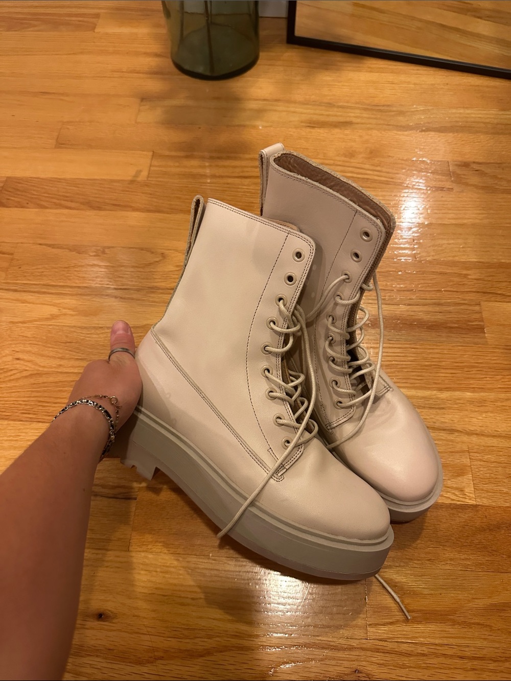 Combat boots